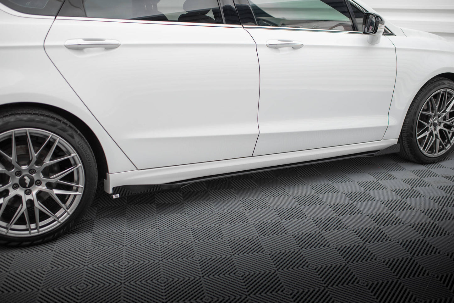 Side Flaps Ford Mondeo Sport MK5 Facelift / Fusion Sport MK2 Facelift