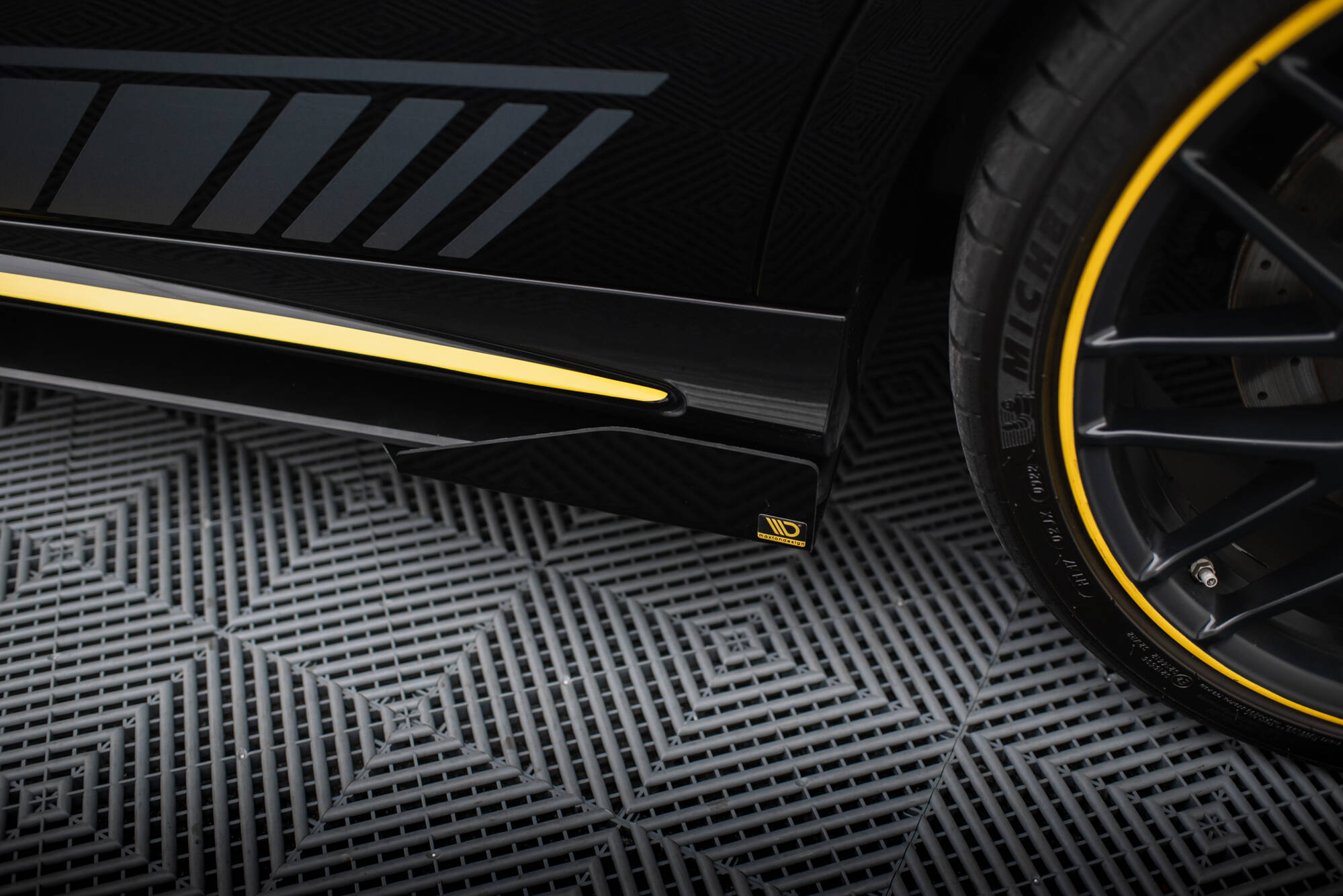 Sivu läpät Mercedes-AMG CLA 45 C117 FaceLift