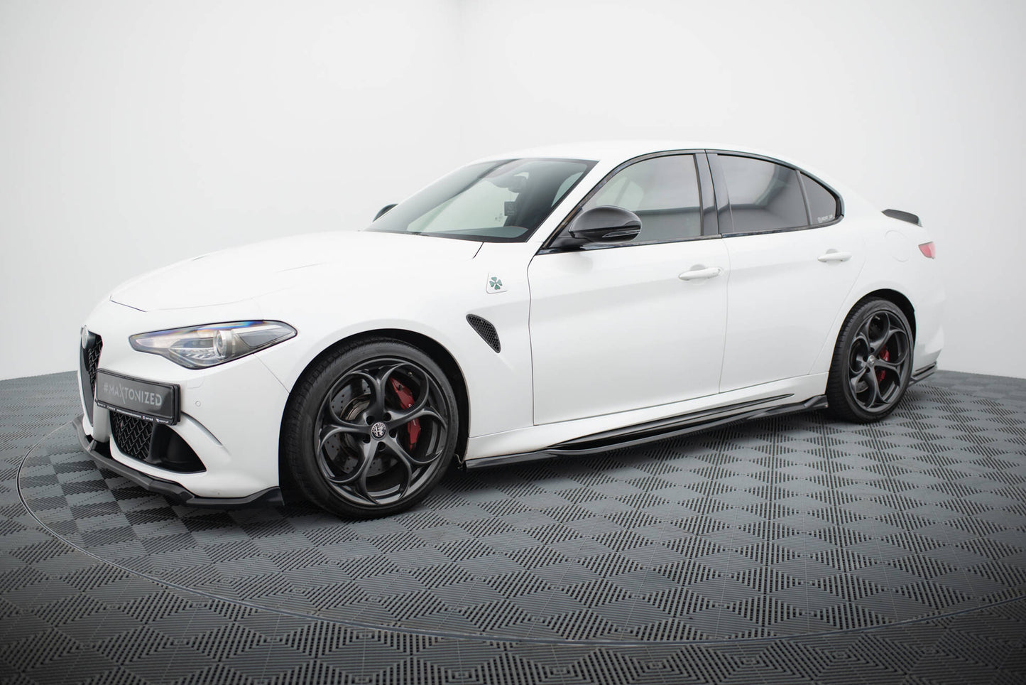Side nederdele diffusorer Alfa Romeo Giulia quadrifoglio