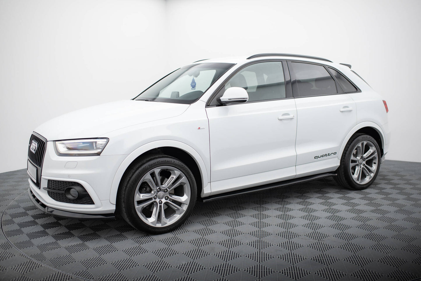 Side nederdele diffusorer Audi Q3 S-linje 8u