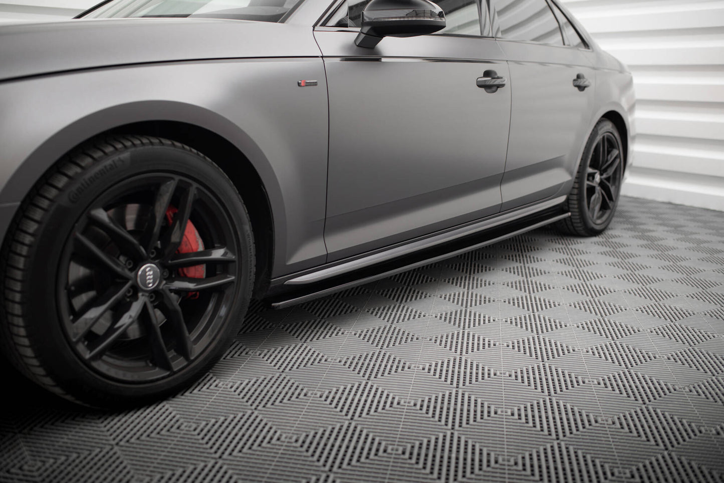 Side skirts diffusers audi s4 / a4 s-line / a4 competiton b9