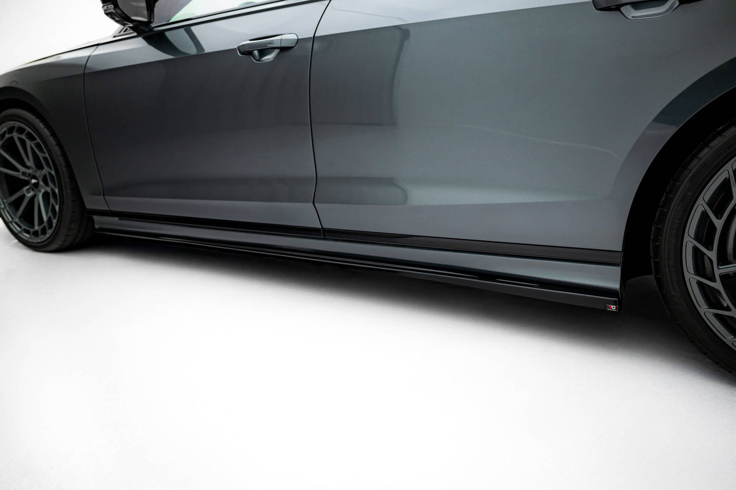 Side skirts diffusers audi s8 / a8 s-line d5 facelift