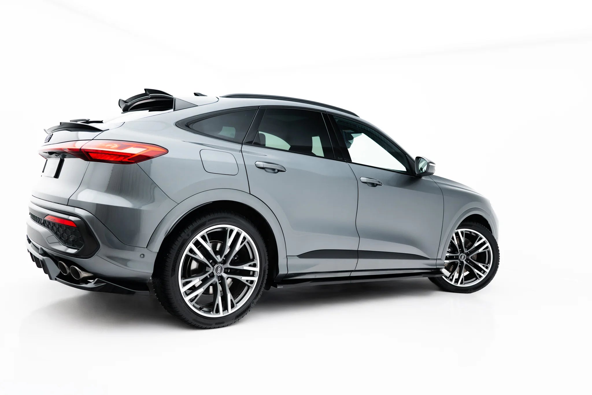 Side skirts diffusers audi sq5 / q5 s-line sportback / suv mk3