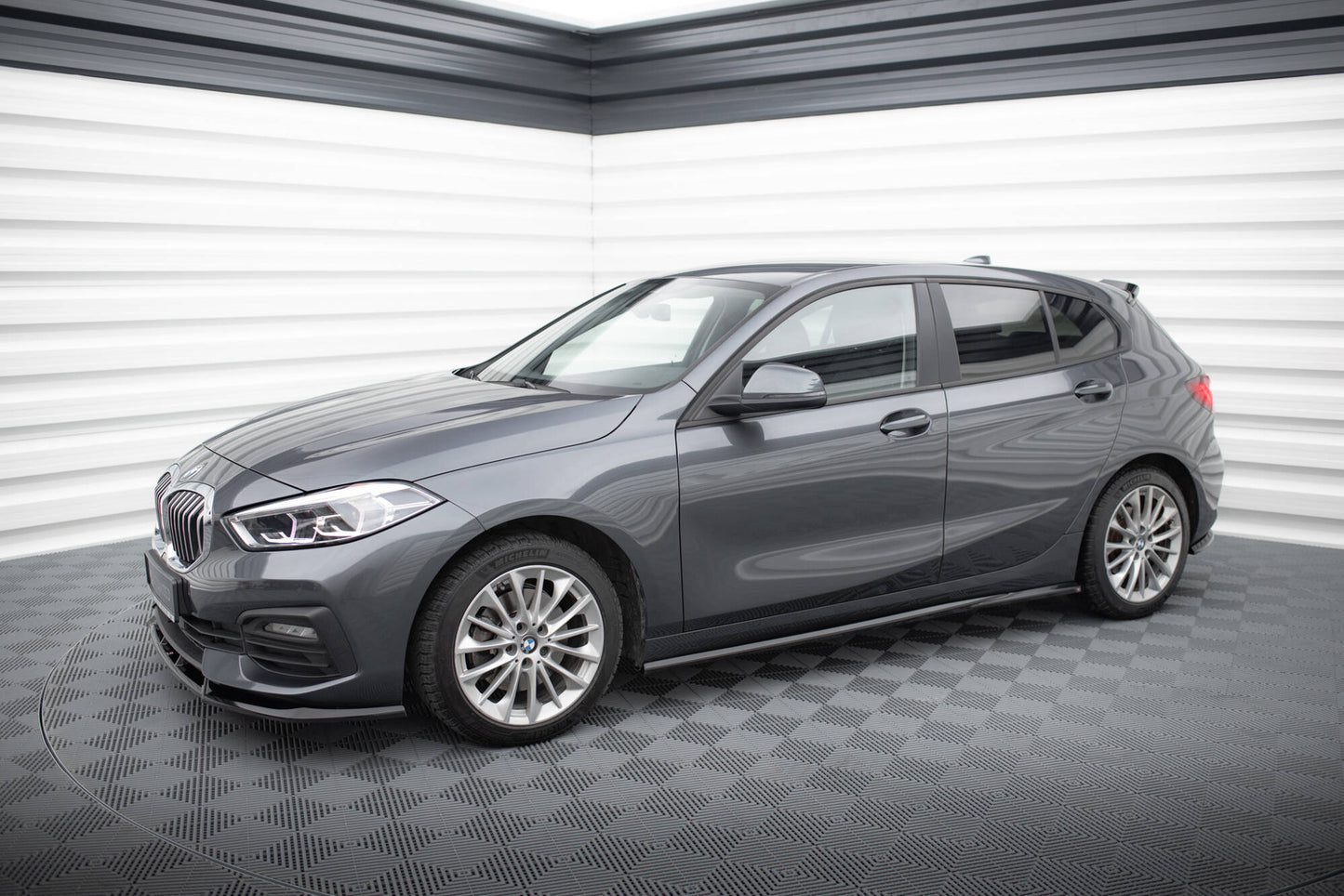 Side skirts diffusers bmw 1 f40