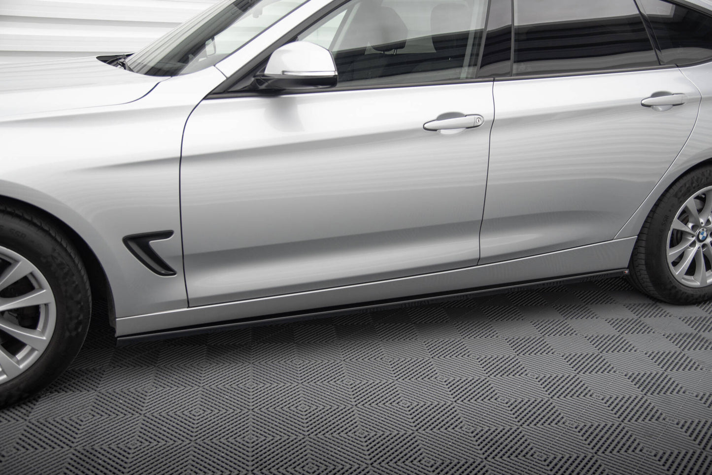 Side skirts diffusers bmw 3 gt f34