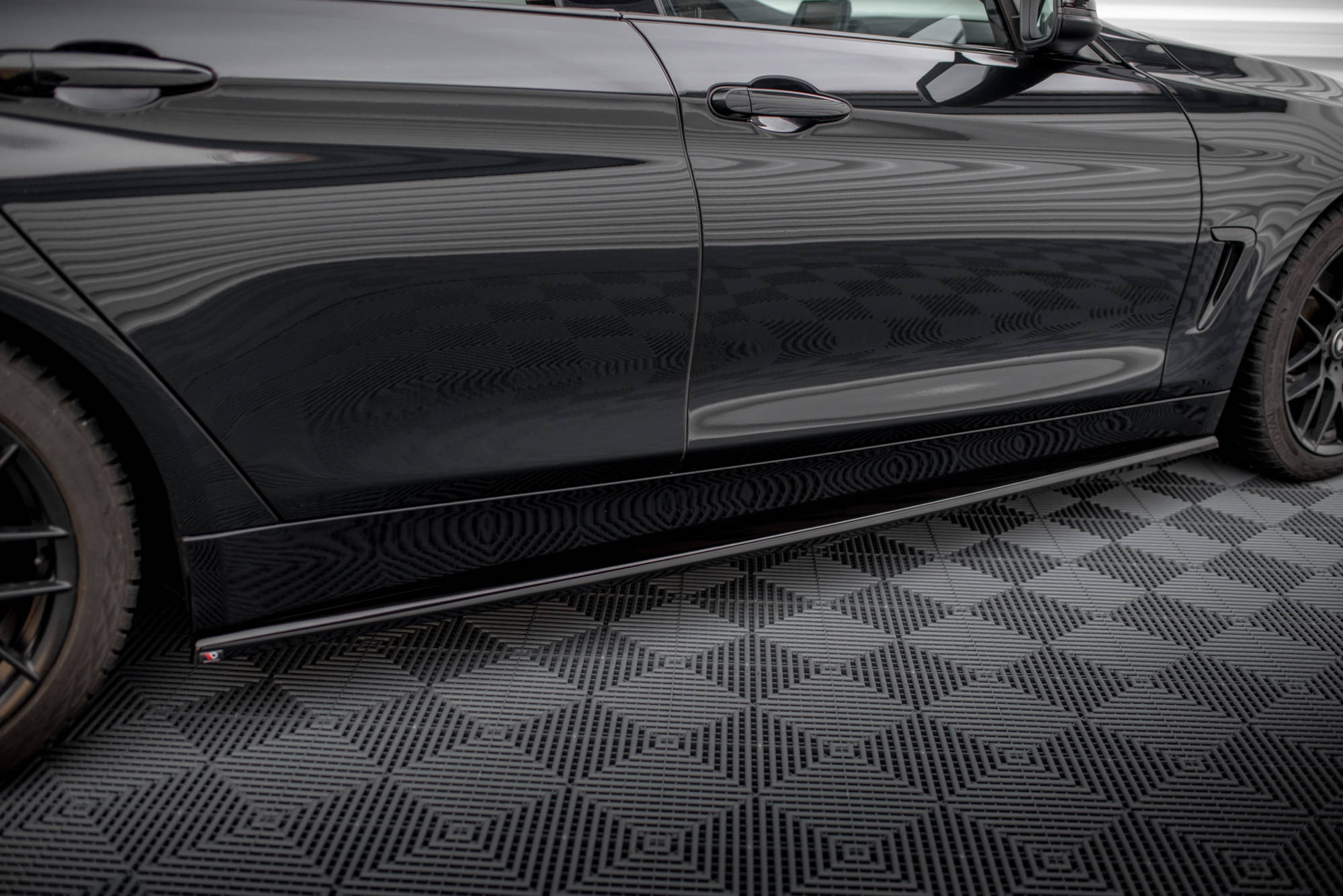 Side skirts diffusers bmw 4 coupe / gran coupe / cabrio f32 / f36 / f33