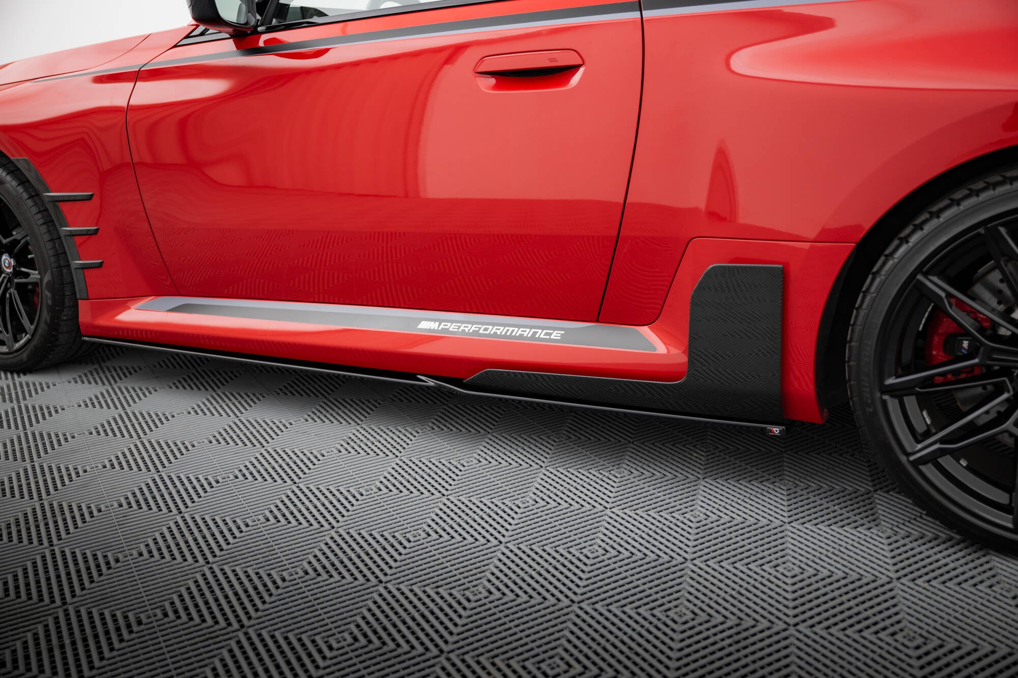 Side skirts diffusers bmw m2 m-performance g87