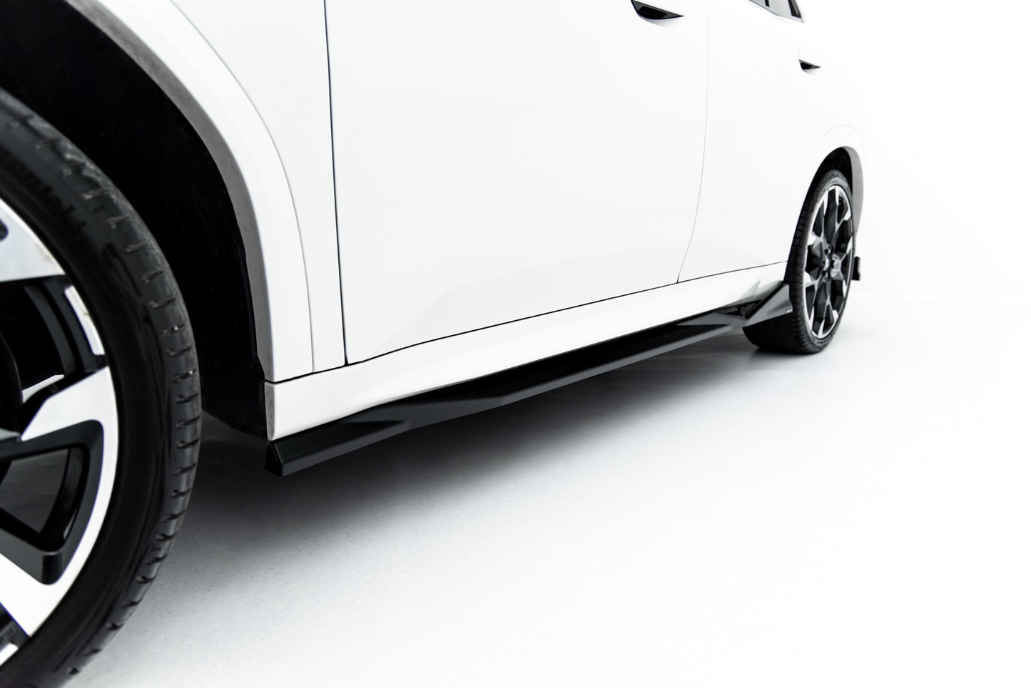 Side skirts diffusers bmw x2 m35i u10