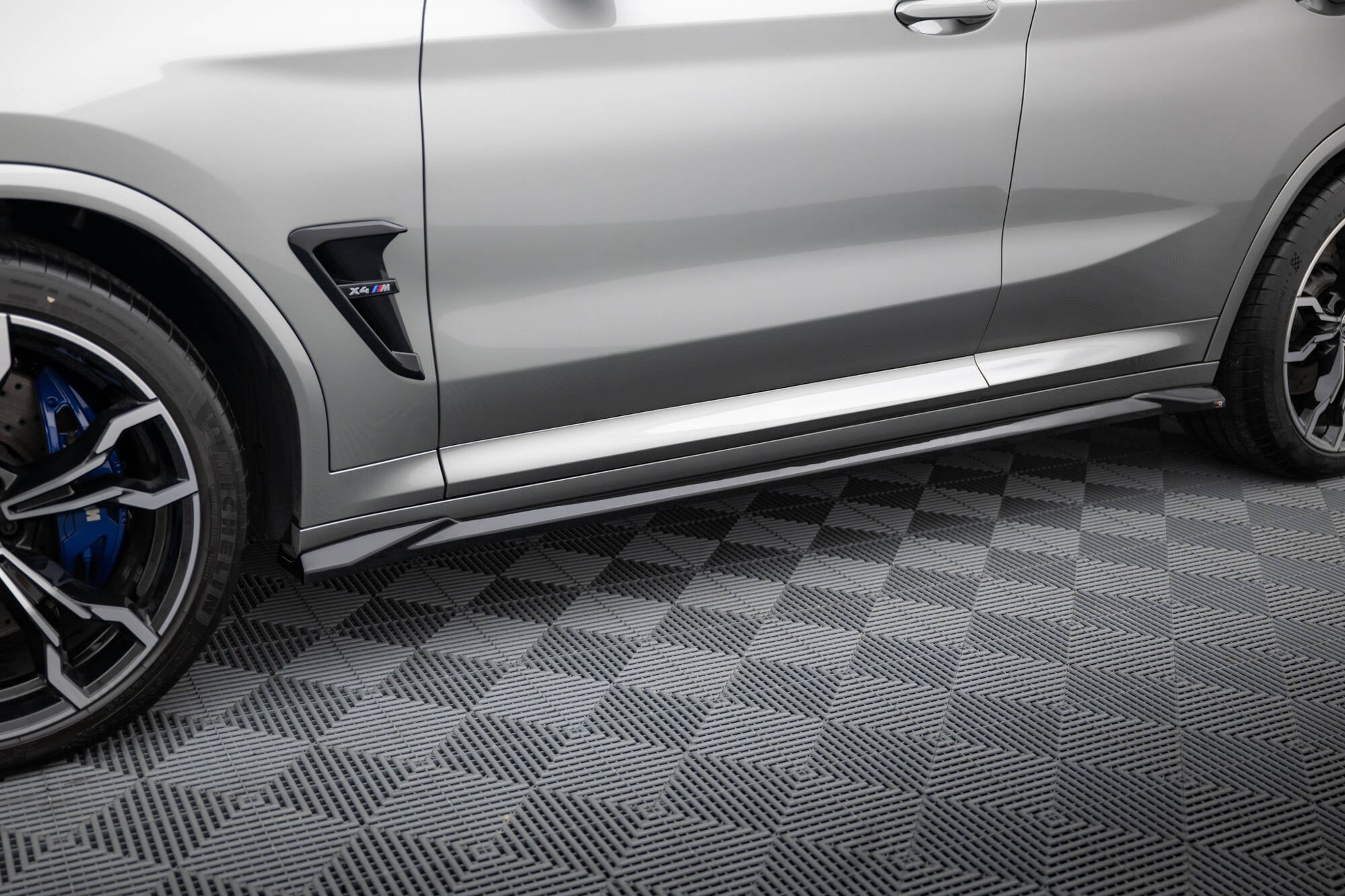 Side skirts diffusers bmw x4 m f98