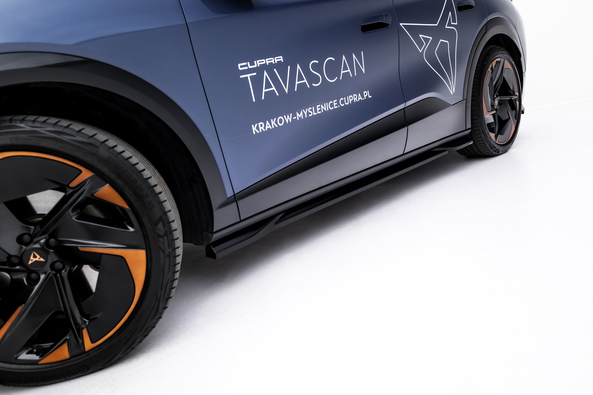 Sivuhelmet diffuusori cupra tavascan mk1