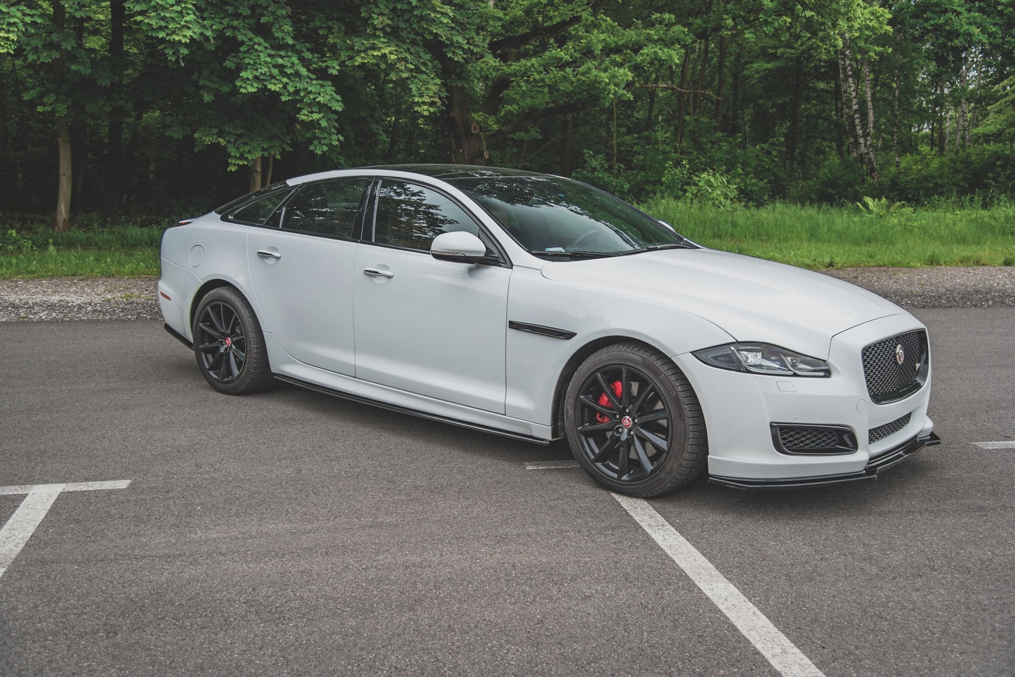 Sivuhameet hajottimet Jaguar XJ R-Sport X351 Facelift