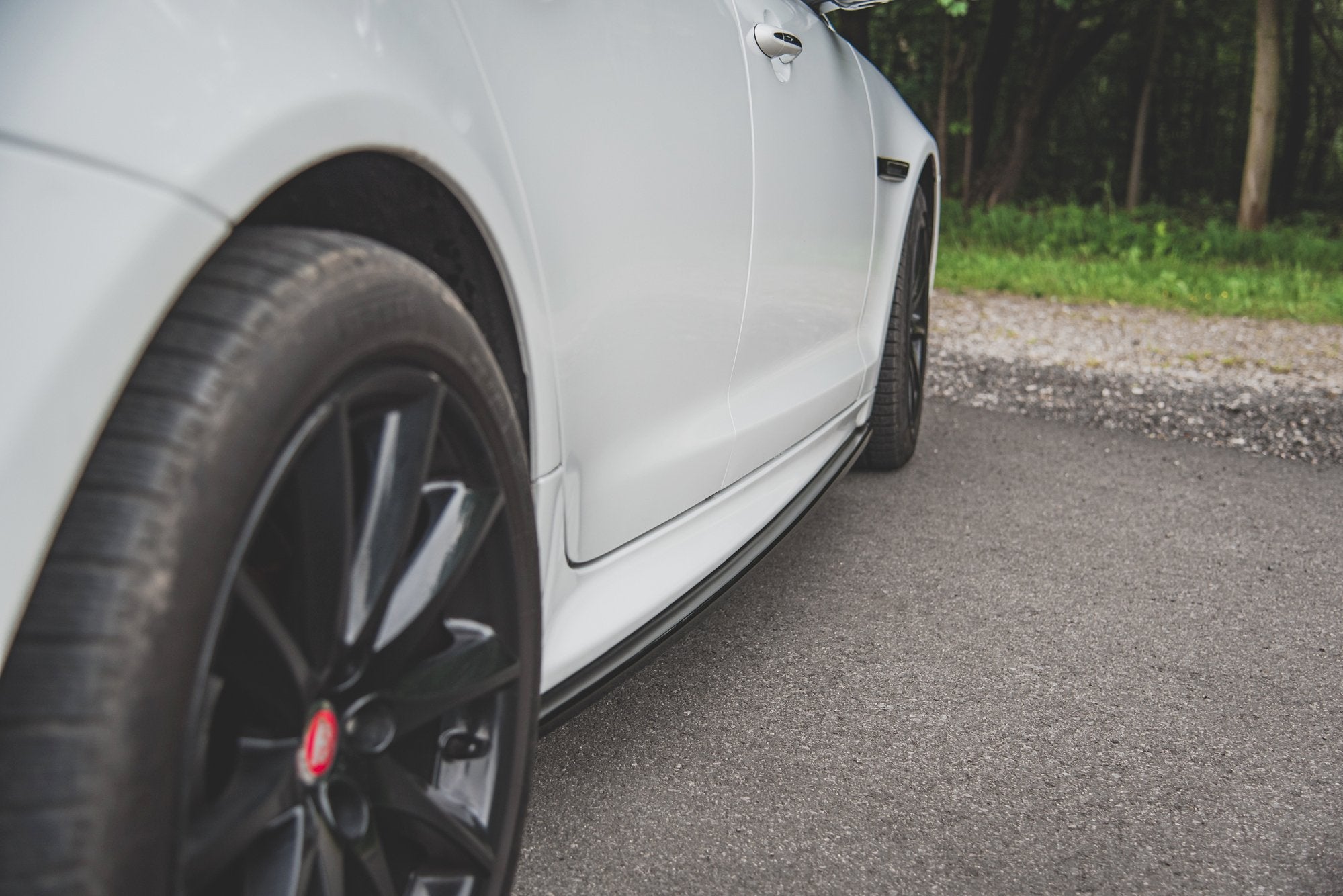 Sivuhameet hajottimet Jaguar XJ R-Sport X351 Facelift