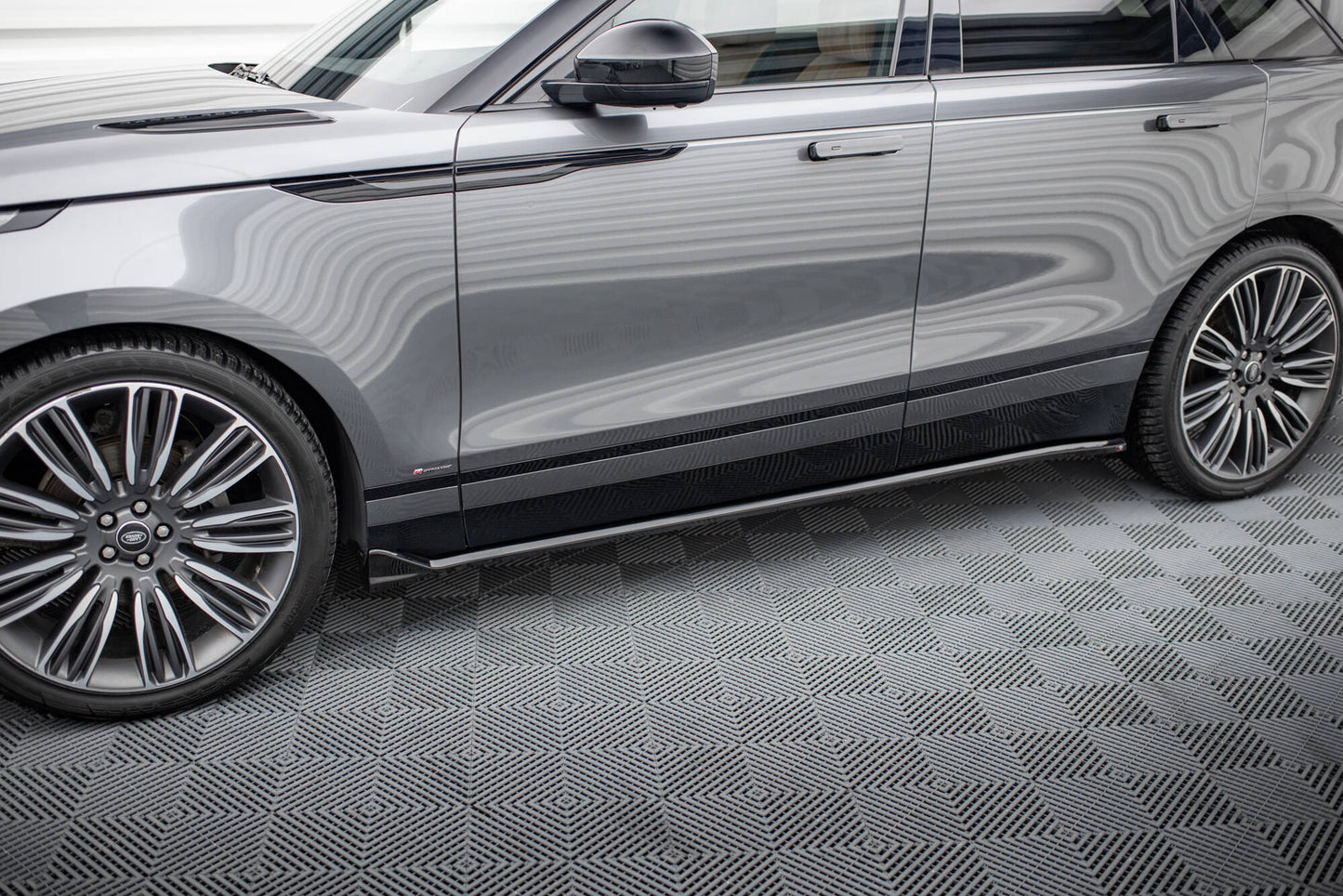 Side skirts diffusers land rover range rover velar r-dynamic mk1