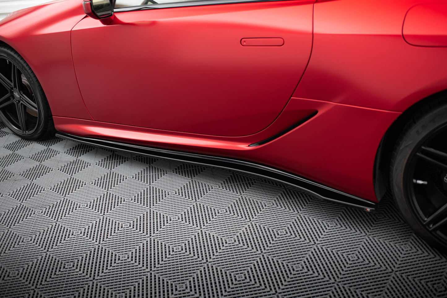 Side skirts diffusers lexus lc 500