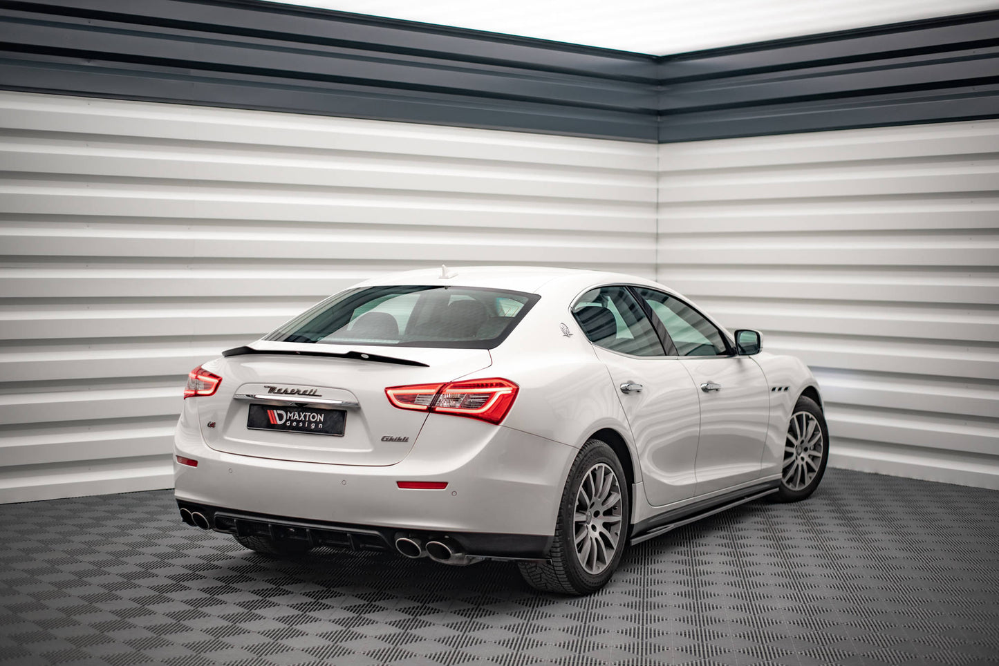 Side skirts diffusers maserati ghibli mk3