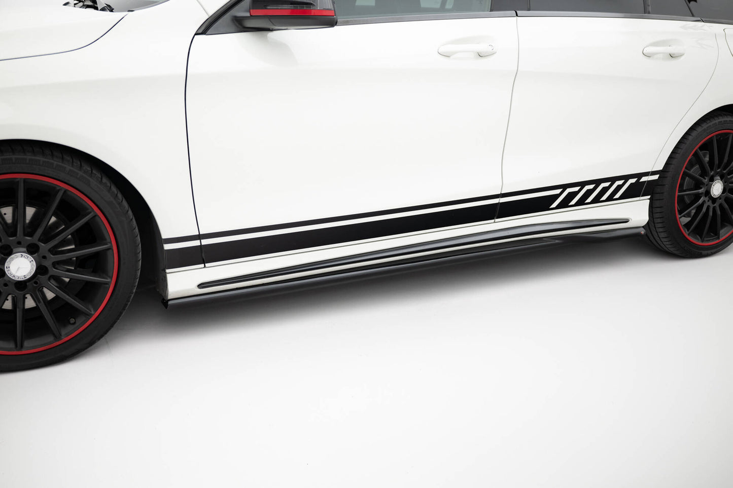 Side skirts diffusers mercedes-benz cla amg-line c117