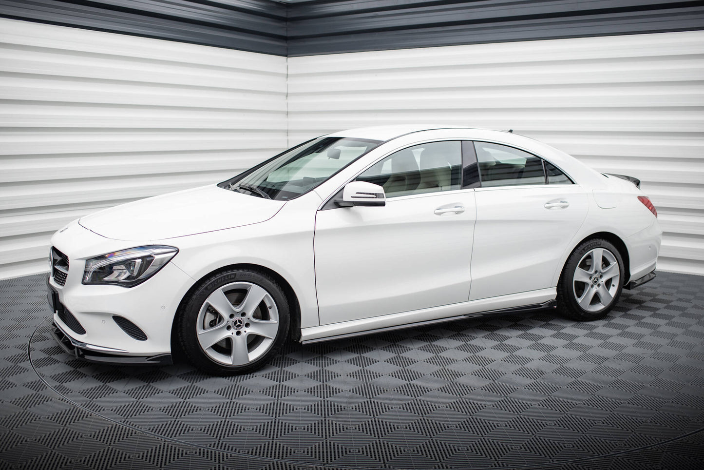 Side skirts diffusers mercedes-benz cla c117 facelift