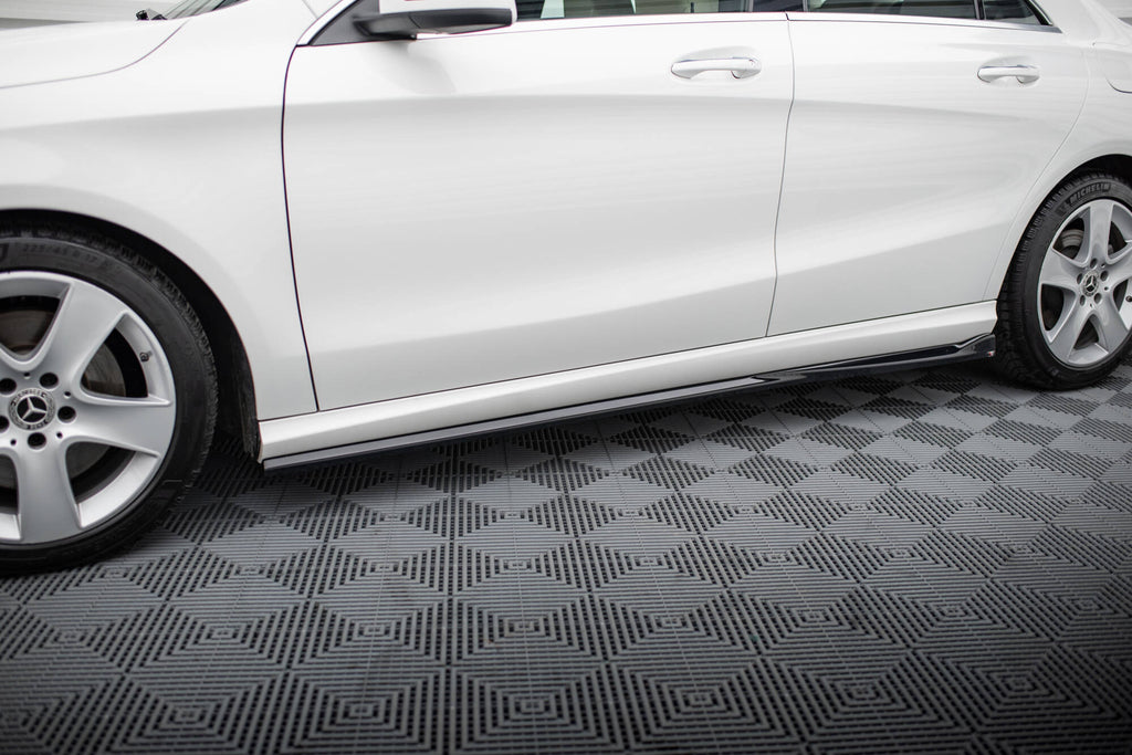 Sivuhameet hajottimet Mercedes-Benz CLA C117 Facelift