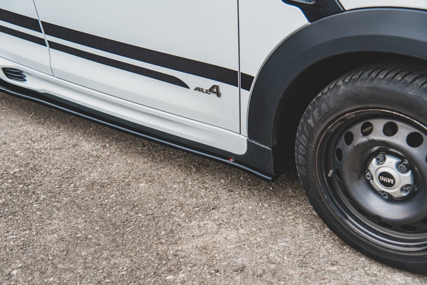 Side skirts diffusers mini countryman mk1 jcw