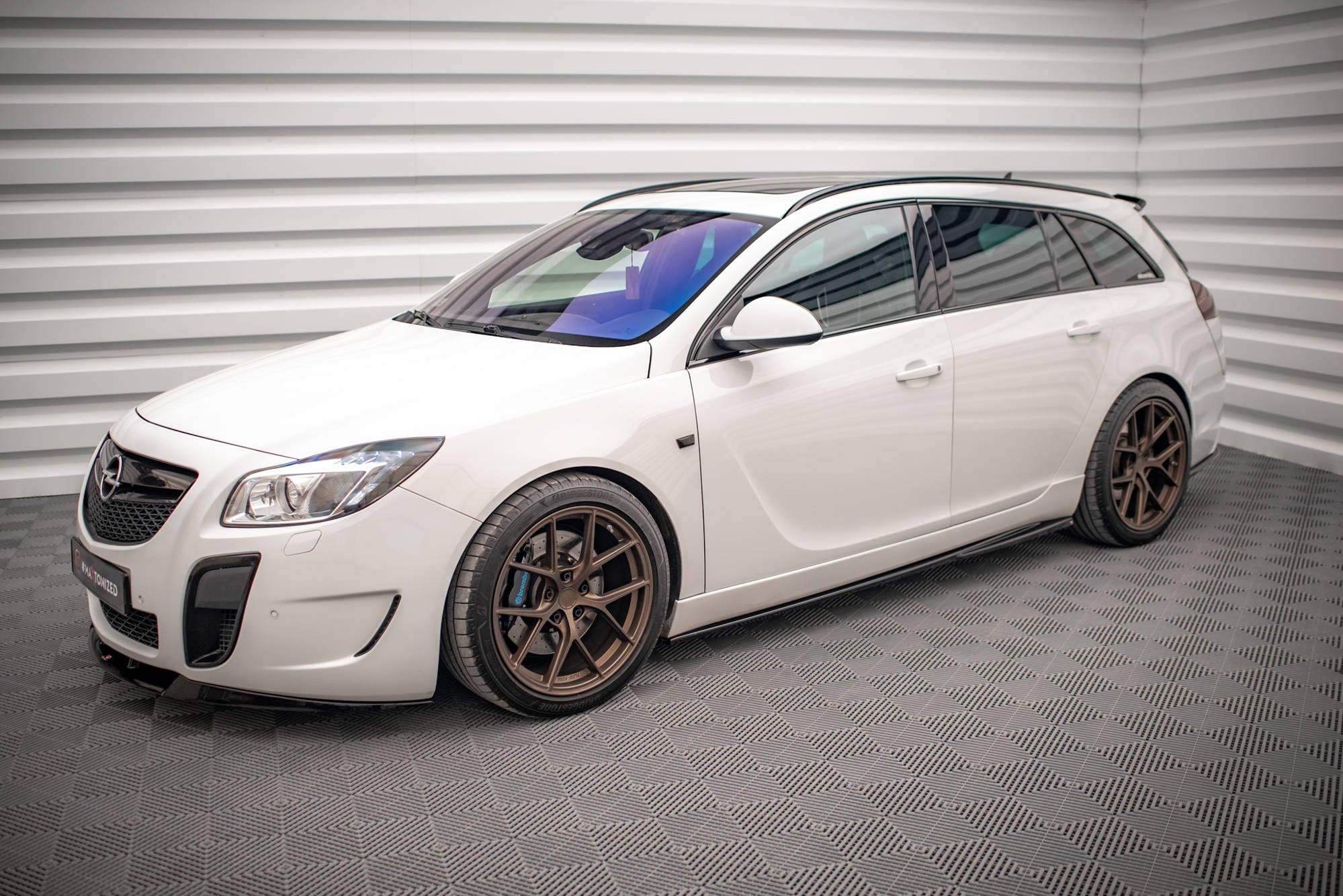 Sivuhameet hajottimet opel insignia mk. 1 OPC