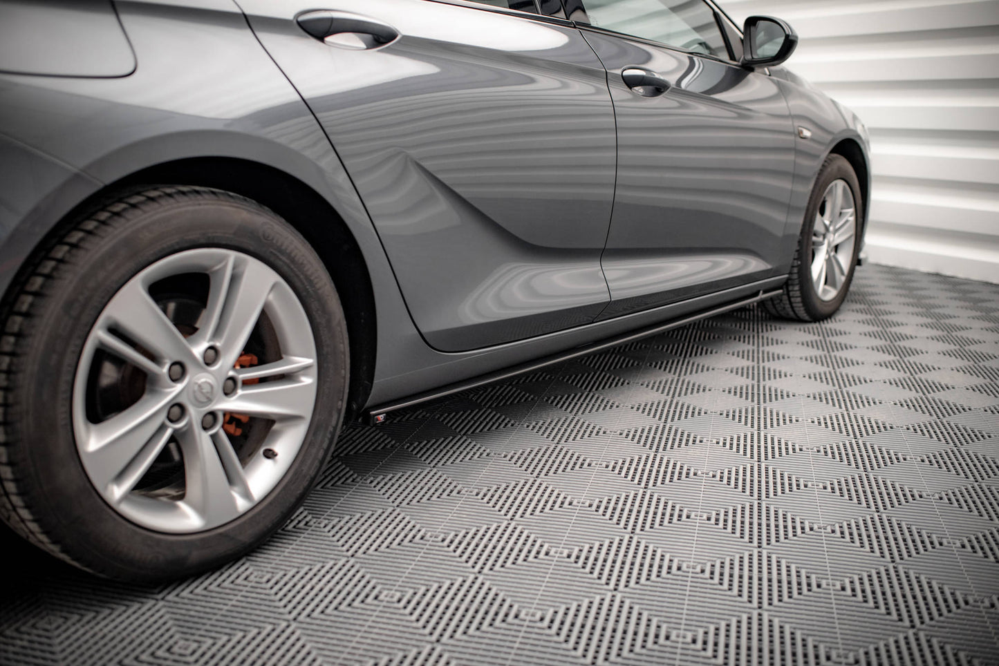 Side skirts diffusers opel insignia mk2