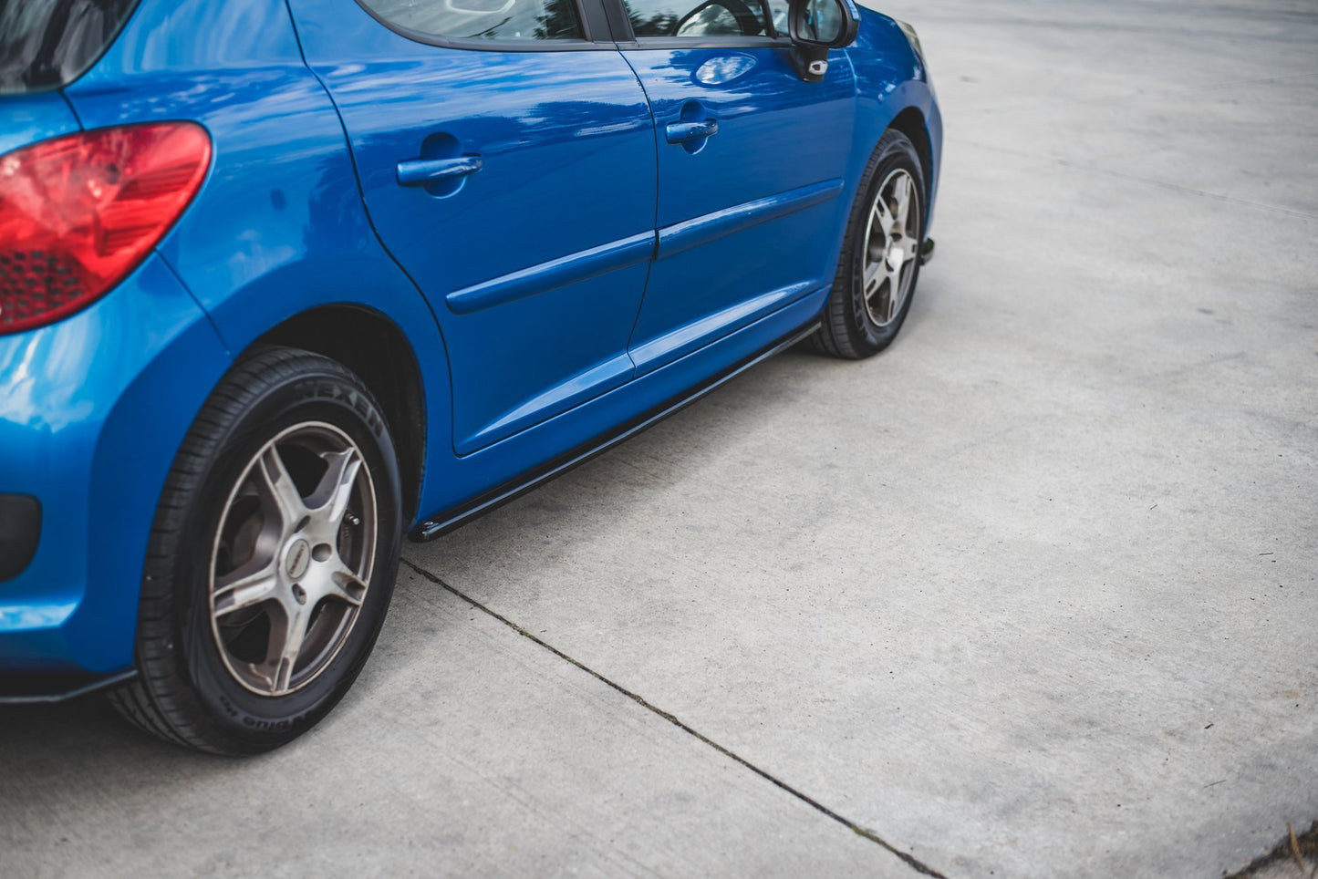 Side skirts diffusers peugeot 207 sport