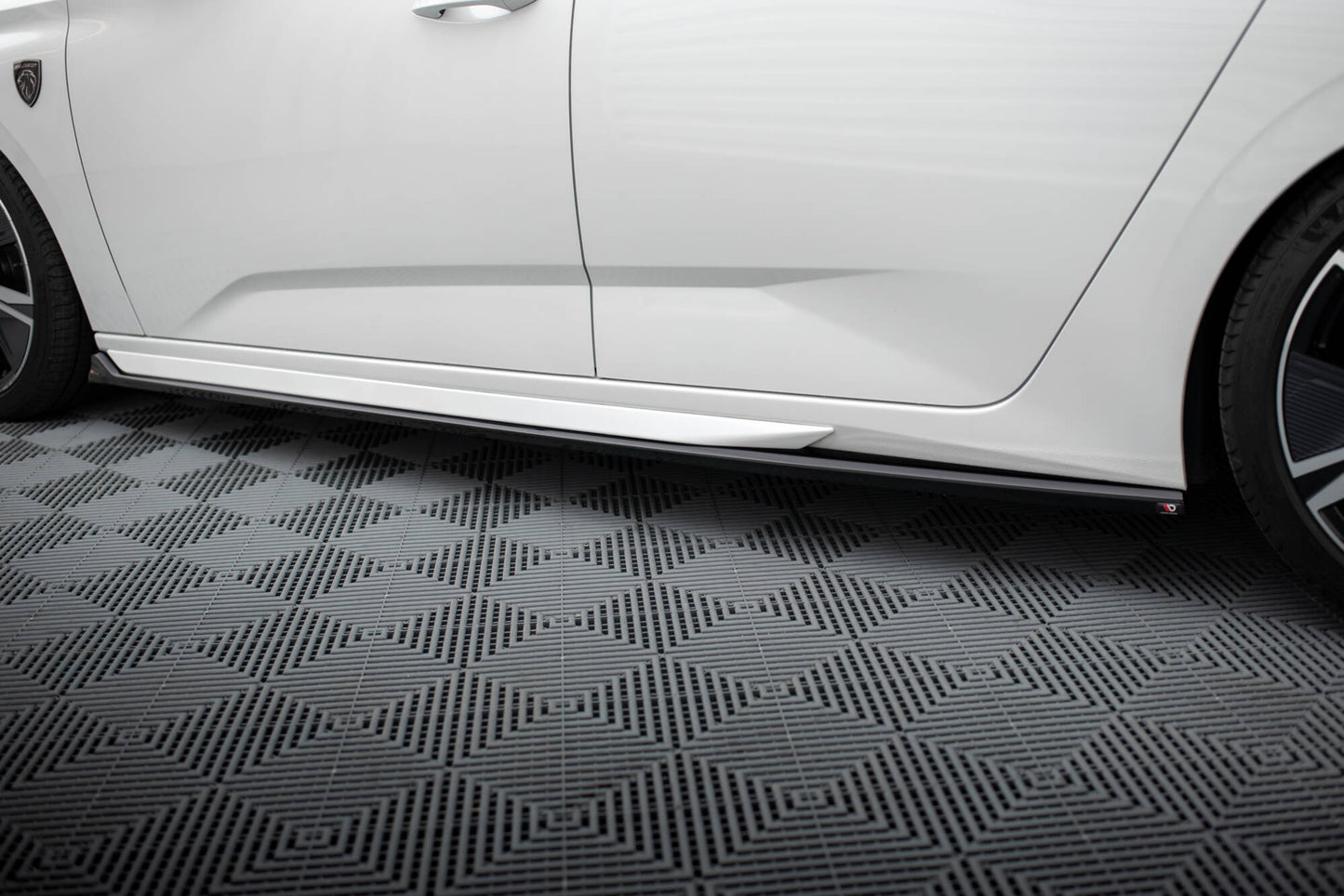 Side skirts diffusers peugeot 308 gt sw mk3