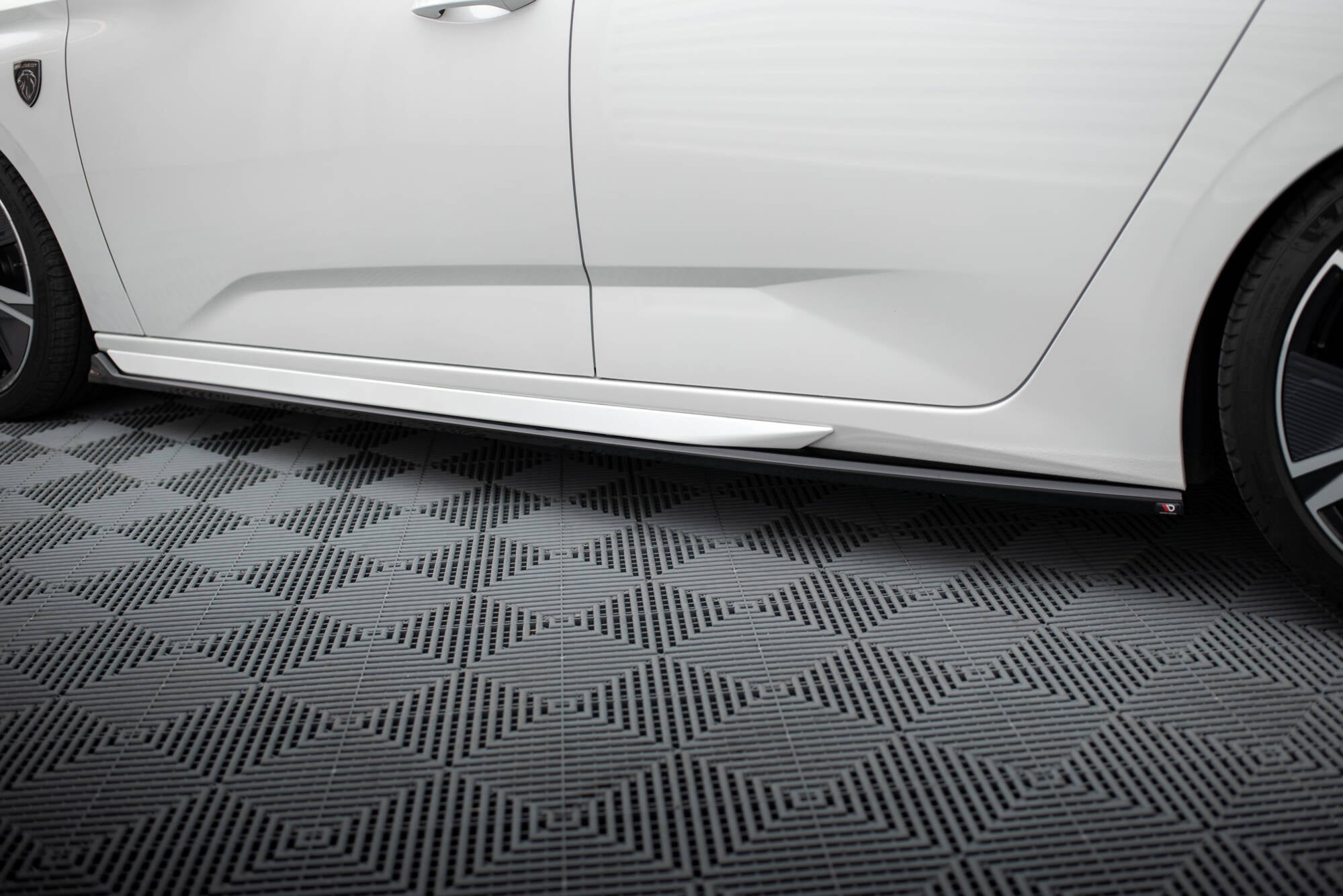 Side skirts diffusers peugeot 308 gt sw mk3
