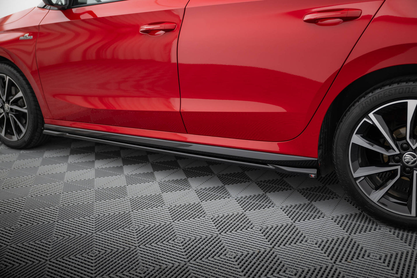 Side skirts diffusers skoda fabia monte carlo mk4