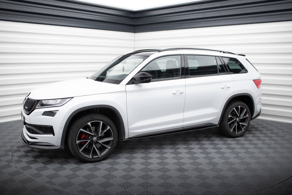 Sivuhameet hajottimet Skoda Kodiaq Sportline / RS MK1 / MK1 kasvojenkorotus