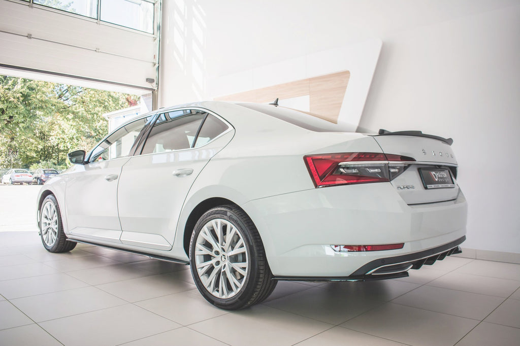 Sivuhameet hajottimet Skoda Superb Liftback / Combi Mk3 Facelift