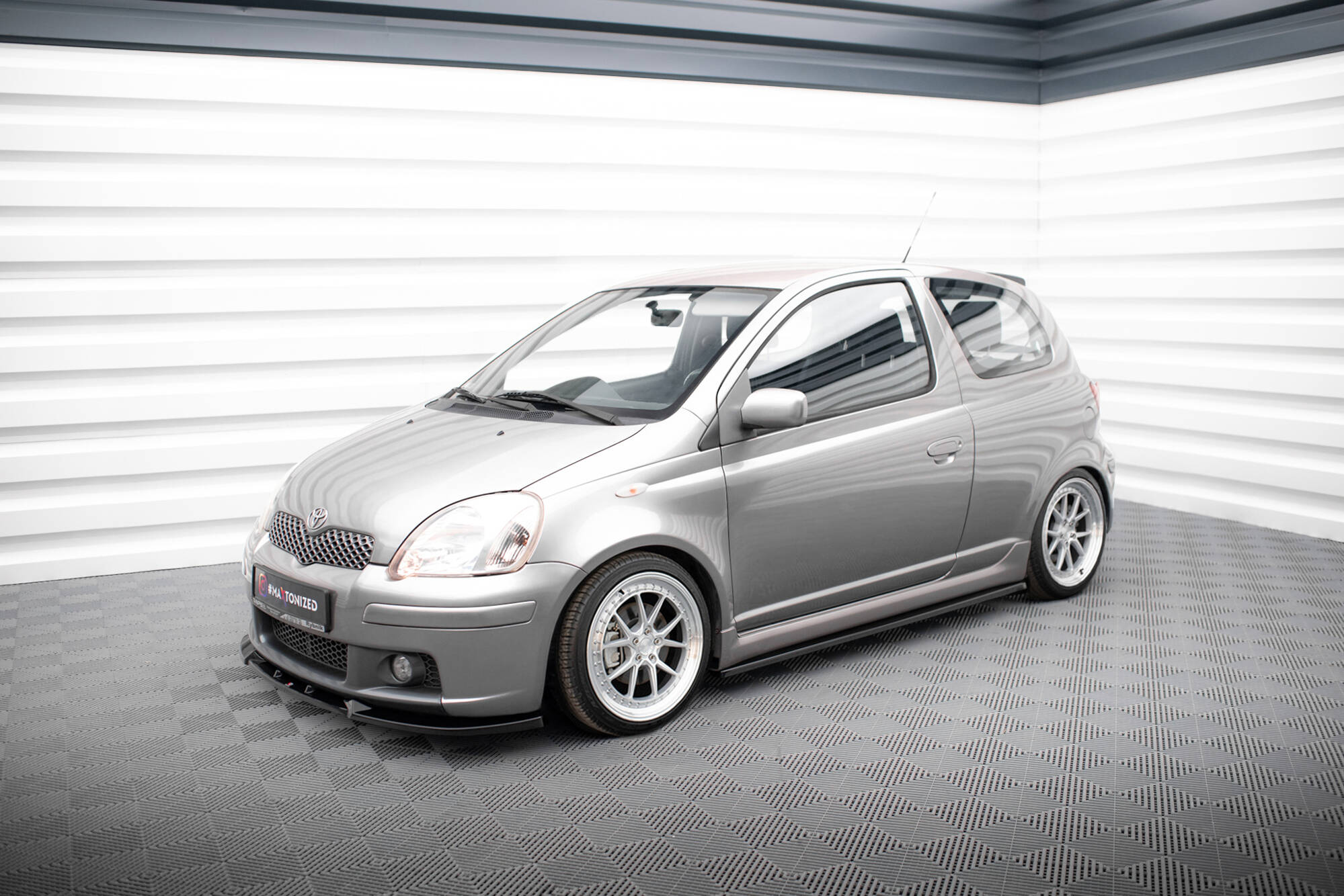 Sivuhameet hajottimet Toyota yaris t-Sport Mk1 Facelift