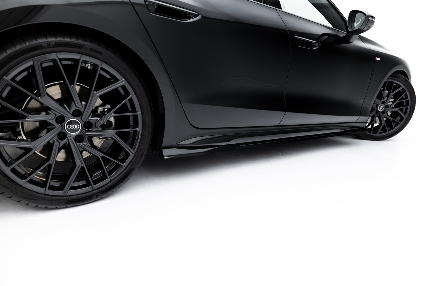 Side skirts diffusers v.1 audi a6 s-line c9