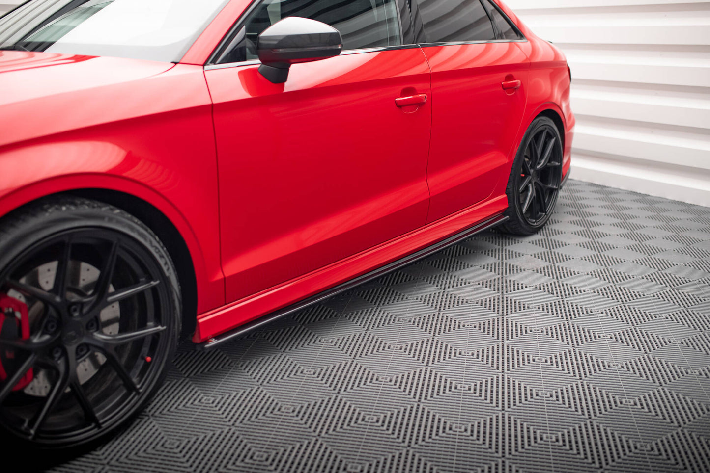 Side skirts diffusers v.1 audi s3 / a3 s-line 8v / 8v fl sedan