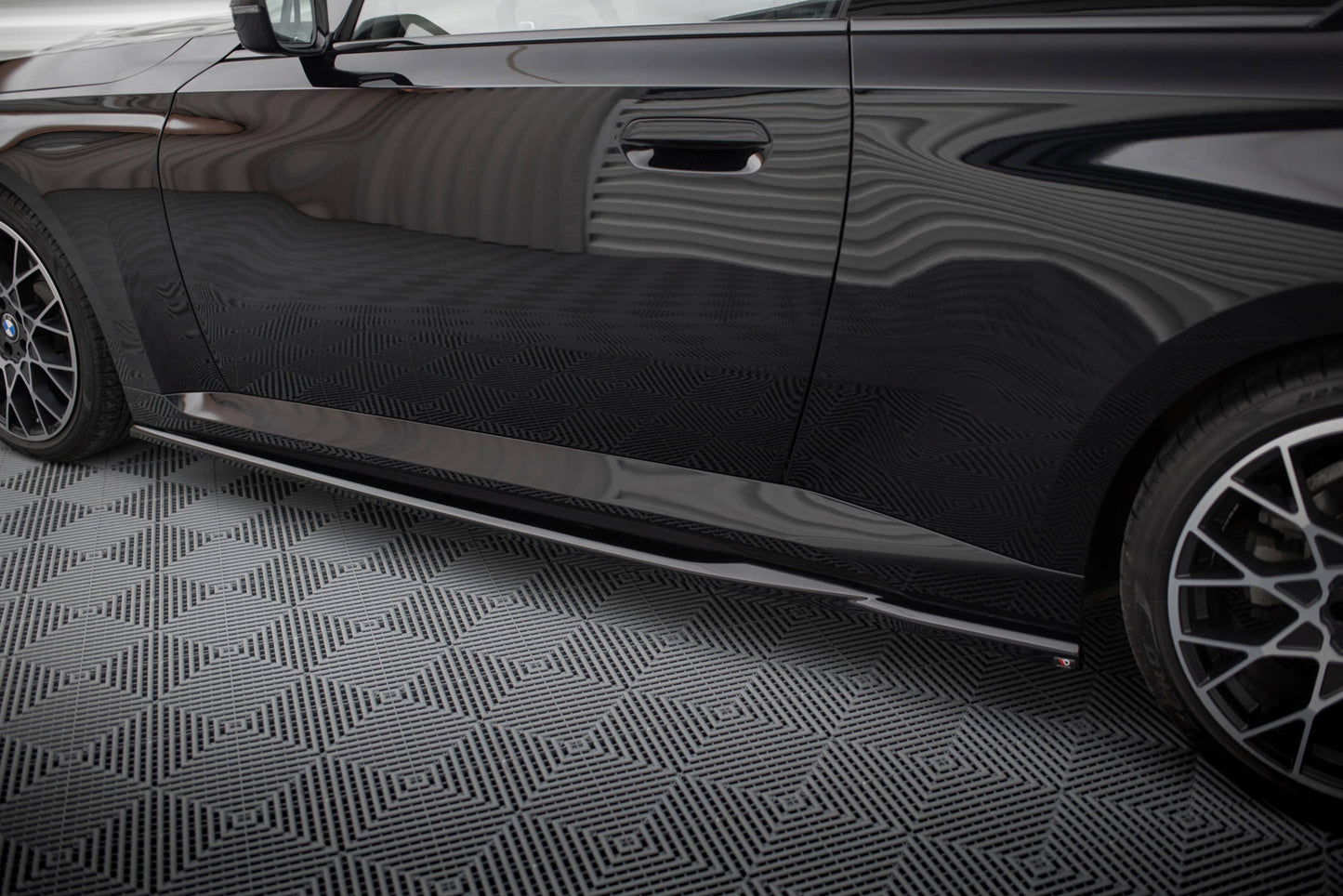 Side skirts diffusers v.1 bmw 2 coupe g42