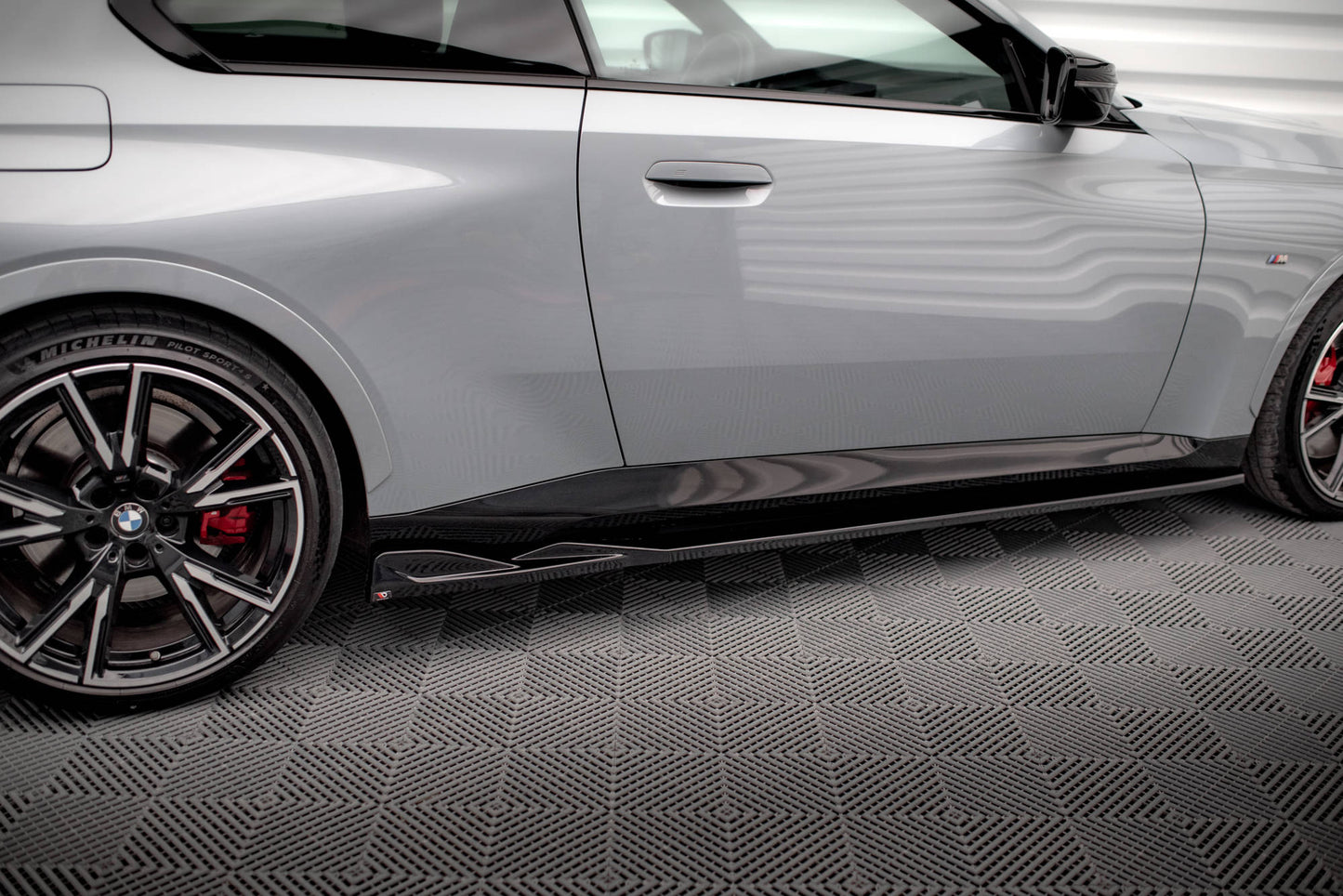 Side skirts diffusers v.1 bmw 2 coupe m-pack / m240i g42