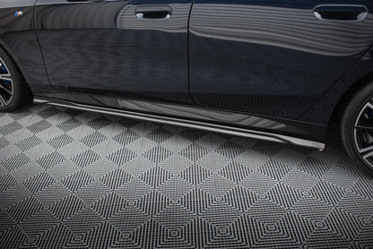 Side skirts diffusers v.1 bmw 5 m-pack g60