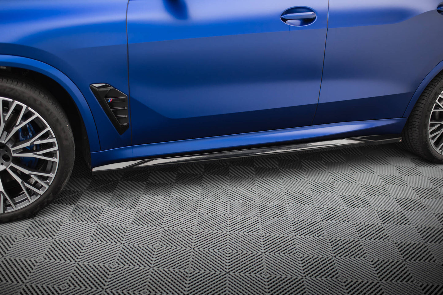 Side skirts diffusers v.1 bmw x5 m-pack g05 facelift