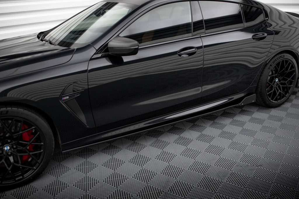 Sivuhameet hajottimet V.1 + FLAMS BMW M8 GRAN COUPE F93 / 8 GRAN COPE ME-PACK G16