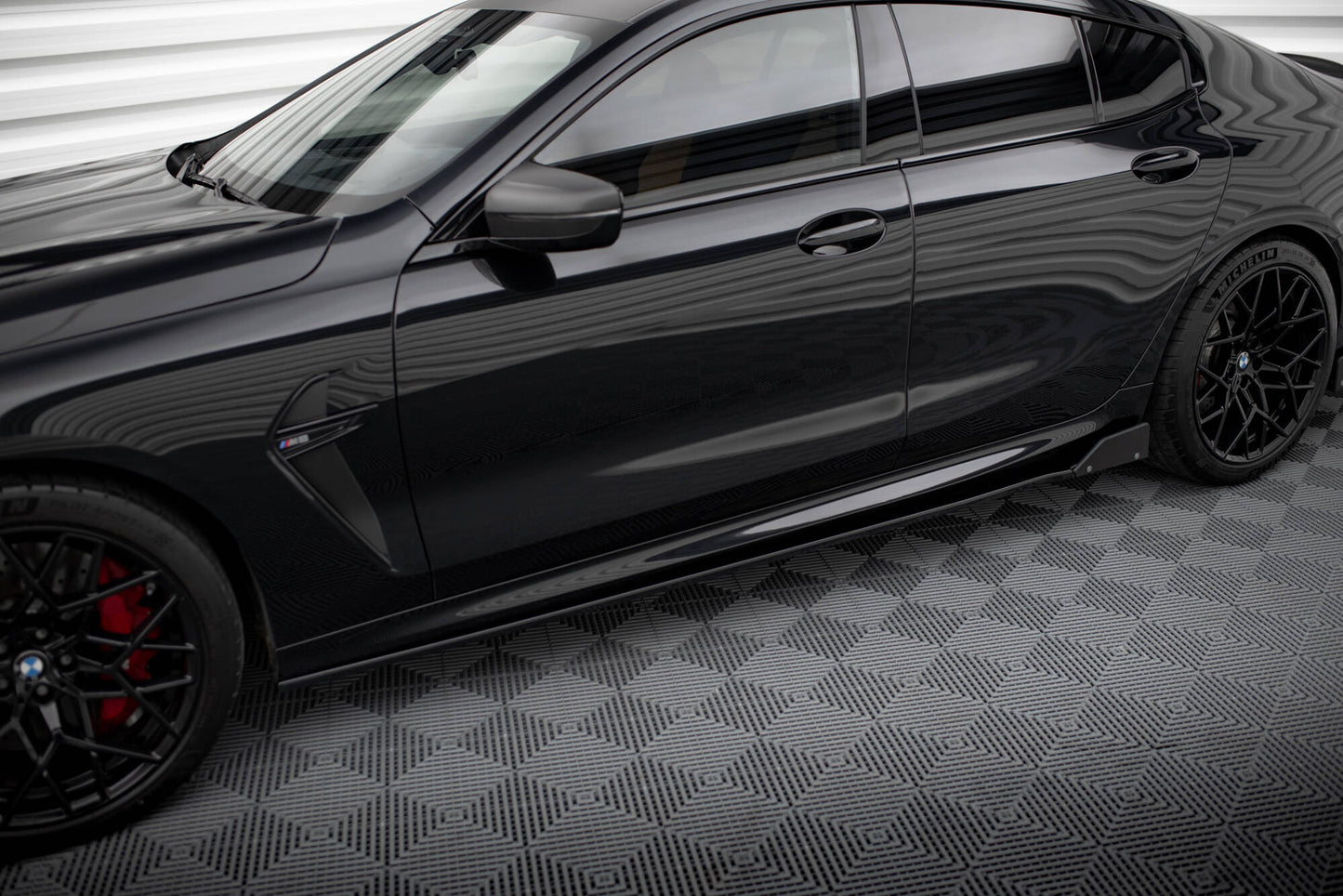 Side skirts diffusers v.1 + flaps bmw m8 gran coupe f93 / 8 gran coupe m-pack g16