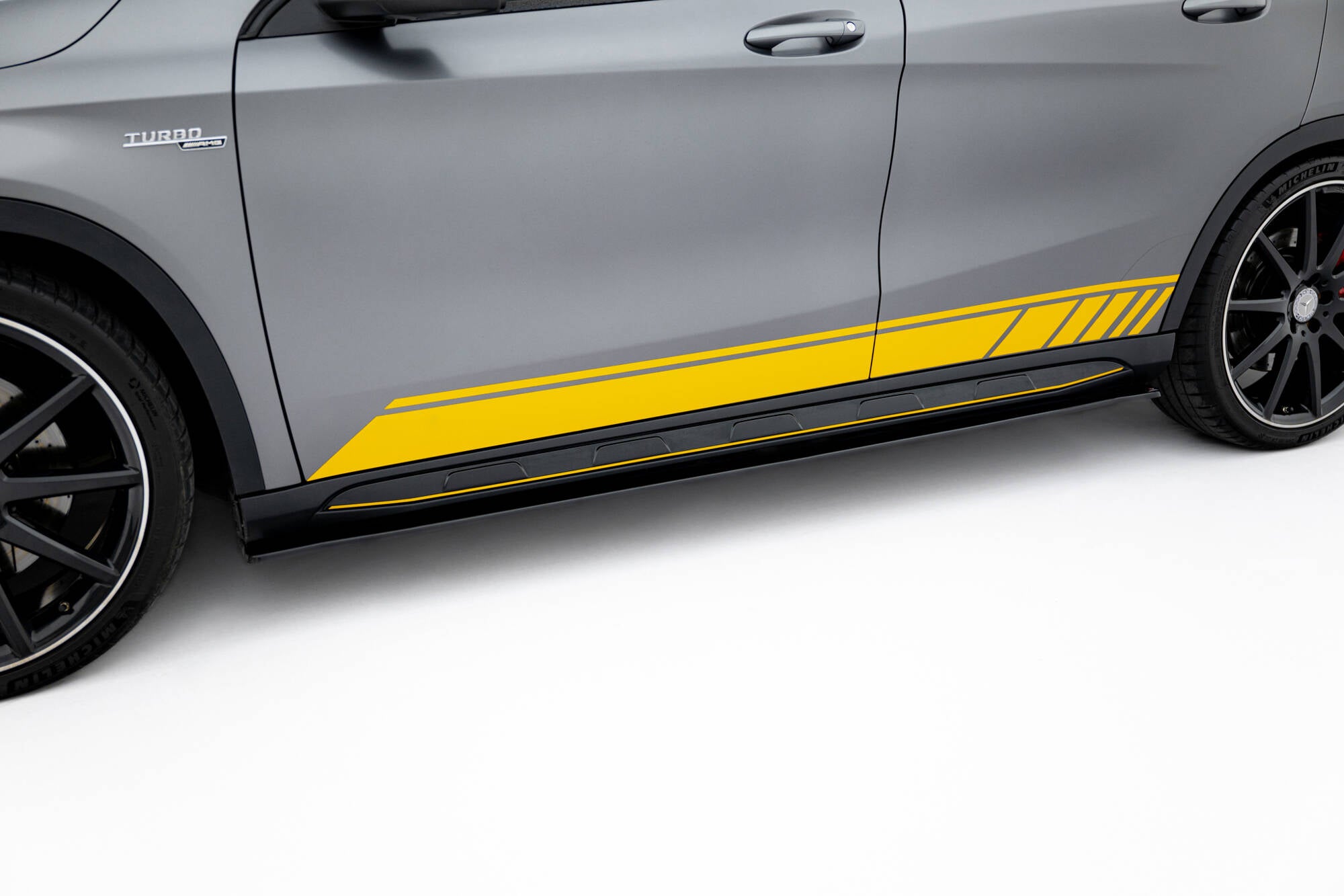 Side skirts diffusers v.1 mercedes-benz gla 45 amg