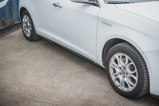 Side skirts diffusers v.2 alfa romeo giulietta
