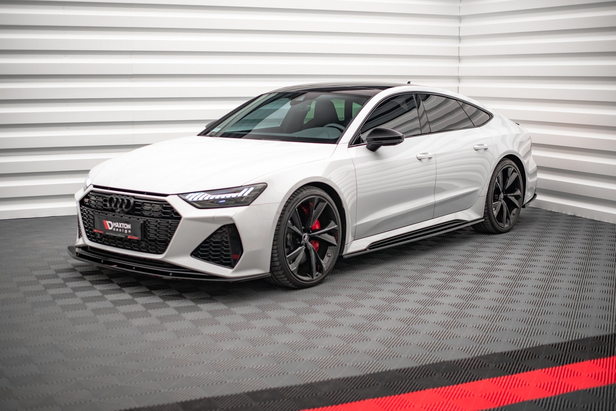 Side nederdele diffusorer v.2 Audi RS7 C8
