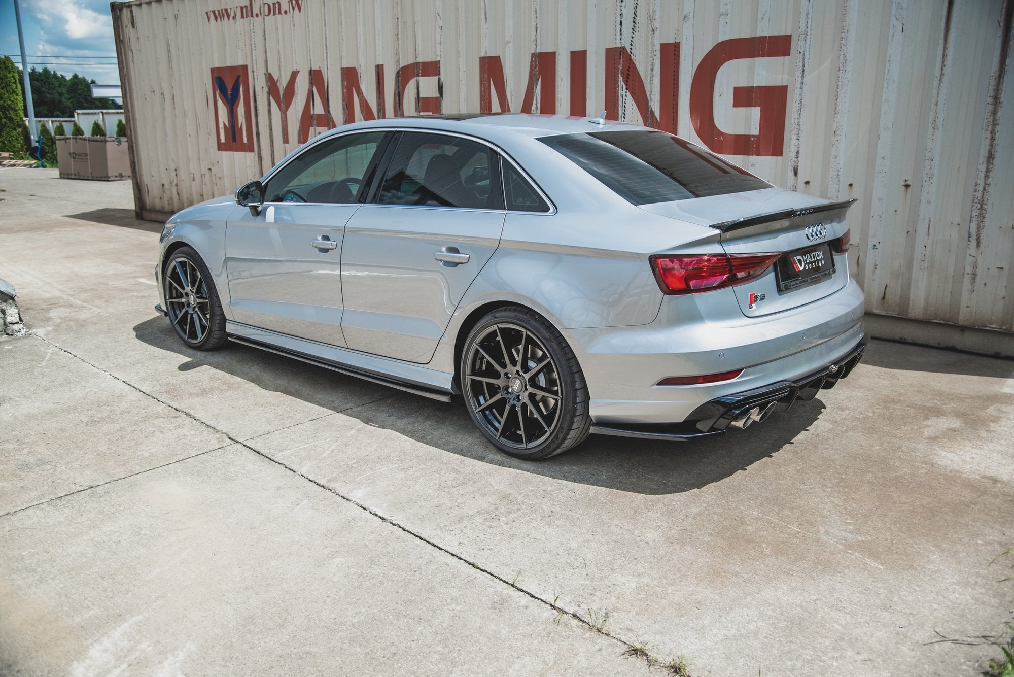 Side nederdele diffusorer v.2 Audi S3 / A3 S-linje siden 8V ansigtsløftning