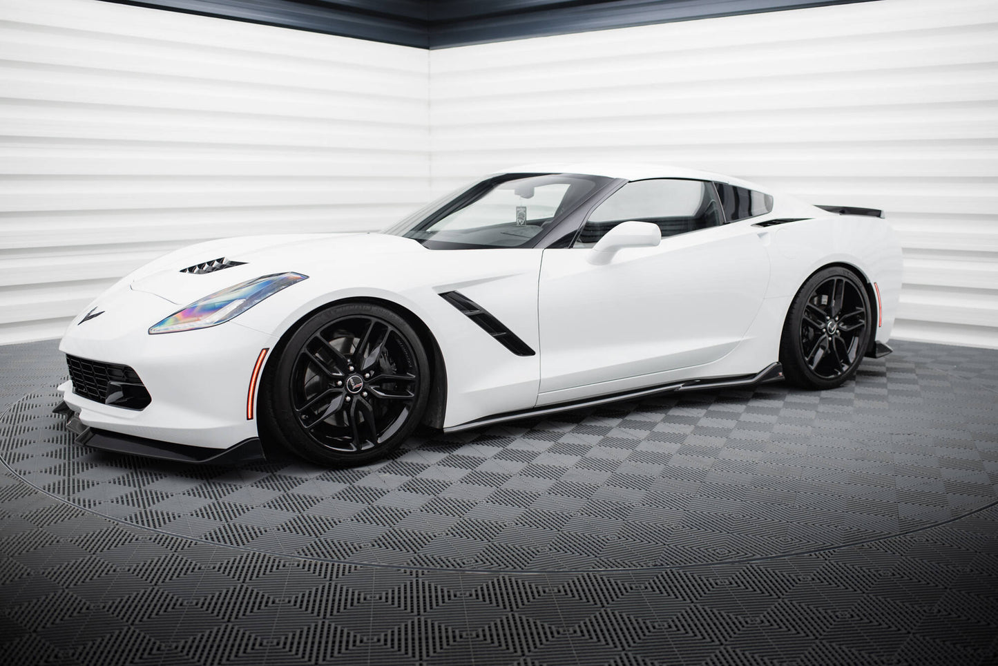 Side skirts diffusers v.2 chevrolet corvette stingray c7