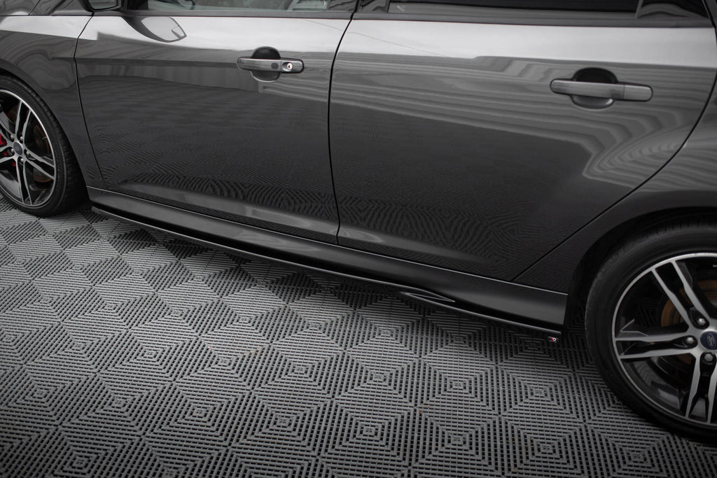 Side Skirts Diffusers v.2 Ford Focus St MK3