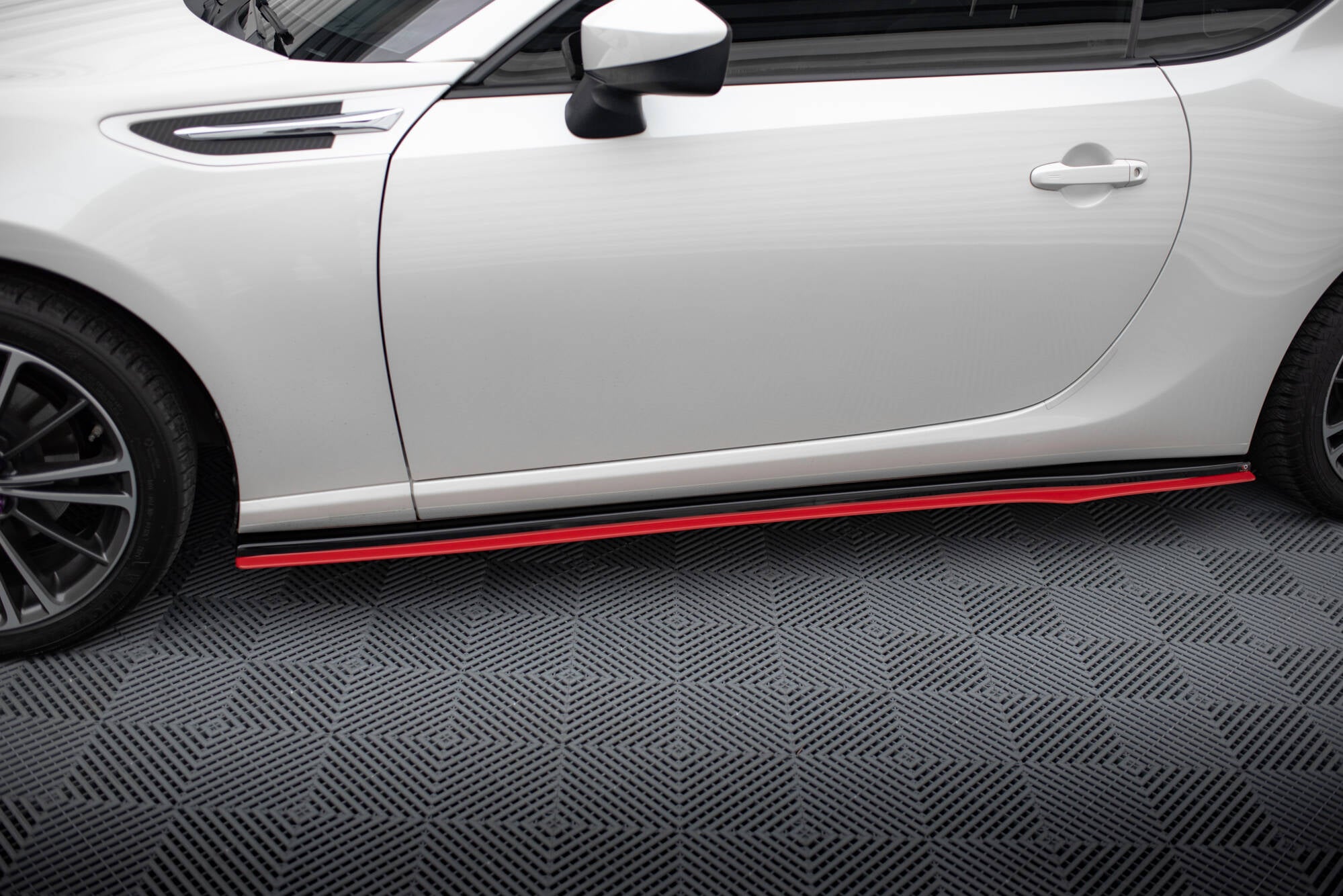 Side Skirts Diffusers v.2 Subaru BRZ MK1 / MK1 Facelift / Toyota GT86 Facelift