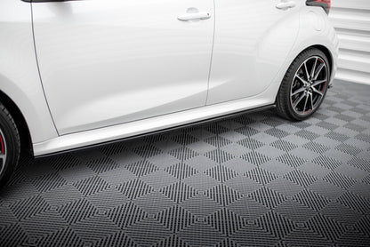 Side skirts diffusers v.2 toyota yaris mk4