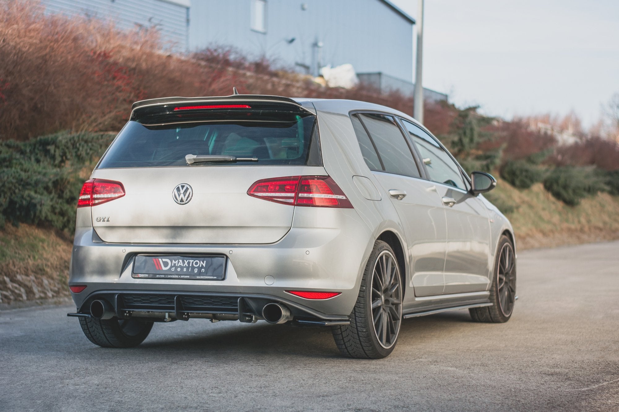 Sivuhameet hajottimet v.2 vw golf 7 gti (kapea)