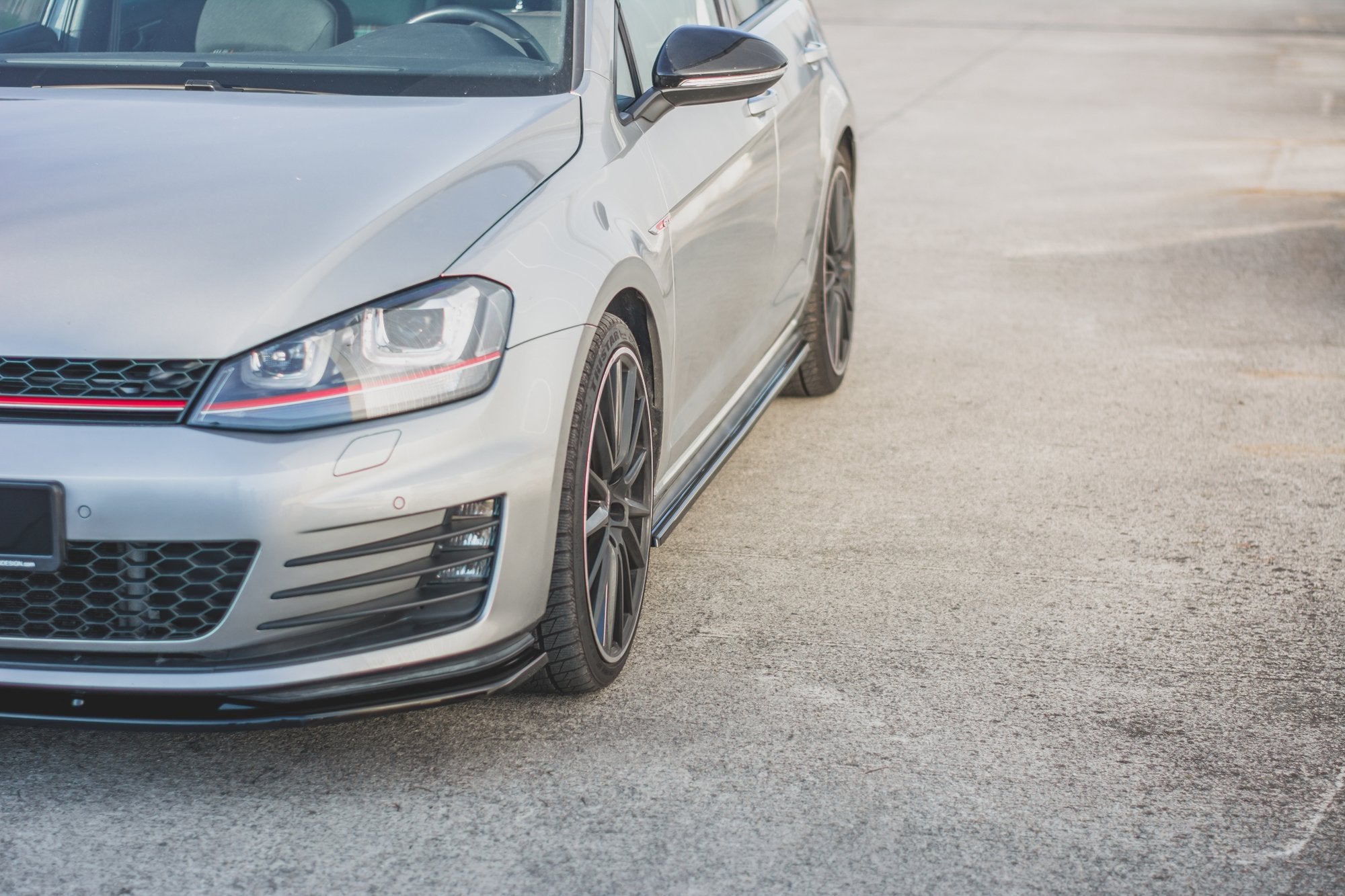 Sivuhameet hajottimet v.2 vw golf 7 gti (kapea)